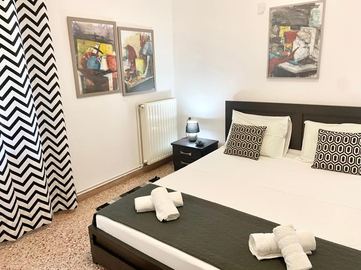 Chania Center Flat * Khania